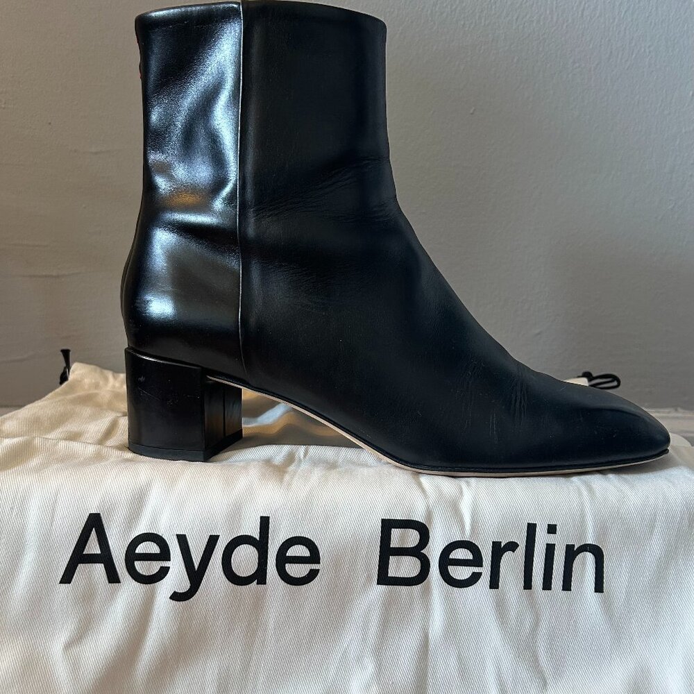 Aeyde Lee Calf Leather Ankle Boots Size 42